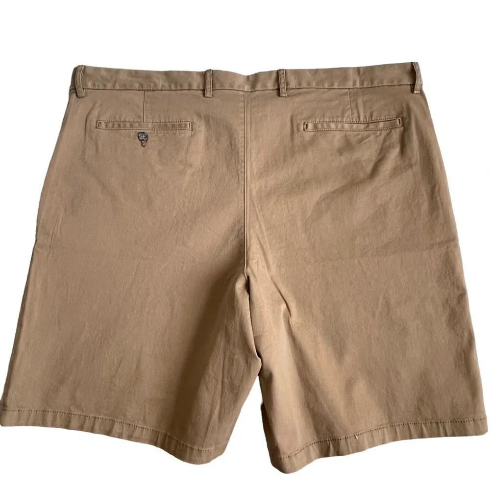 Old Navy Men’s Slim Built-in Flex Rotation Chino Khaki Shorts Size 46